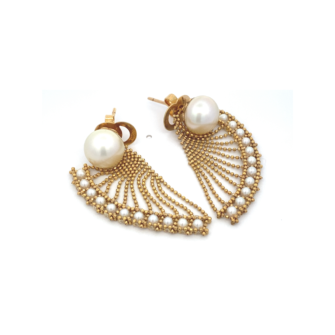 Anneliese Pearl Earrings