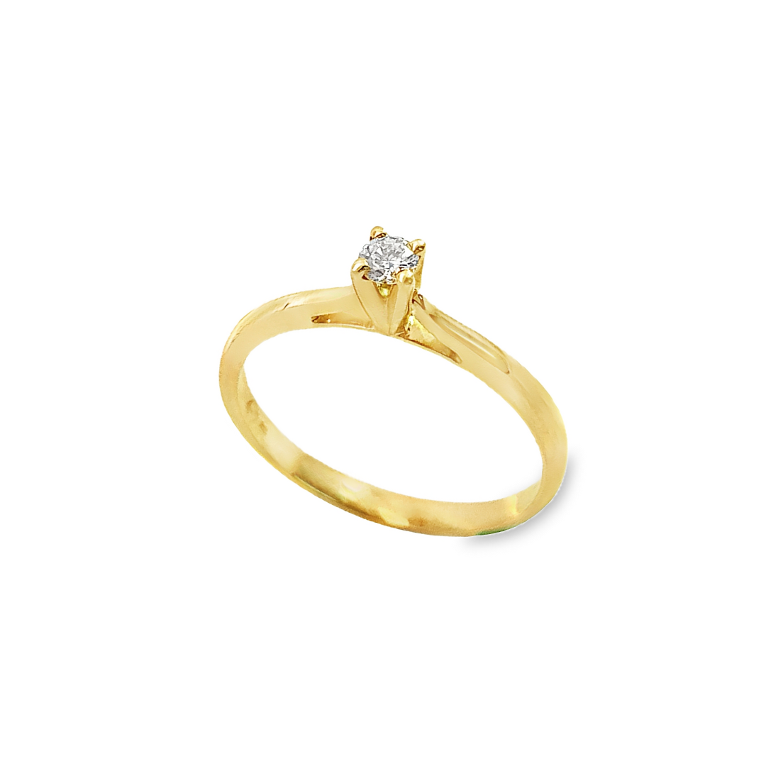 Amada Solitaire Engagement Ring