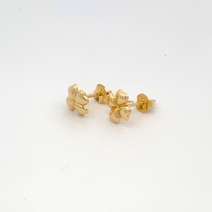 Akira Clover Stud Earrings