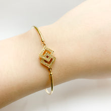 Load image into Gallery viewer, Audrey 14K Yellow Gold Bangle Bracelet with Diamond | Ocampo&#39;s Fine Jewellery
